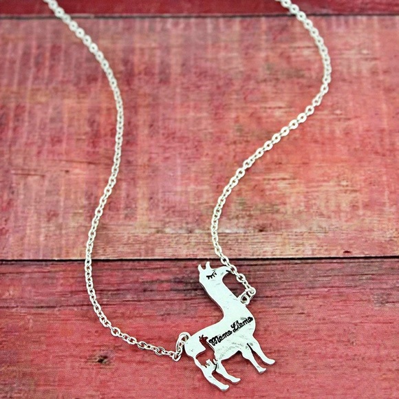 Silver Toned Necklace Mama Llama Hammered - Picture 4 of 4